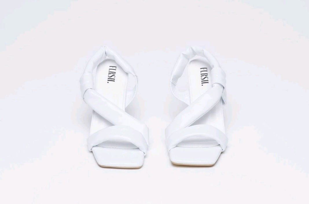 AMAIA (White)